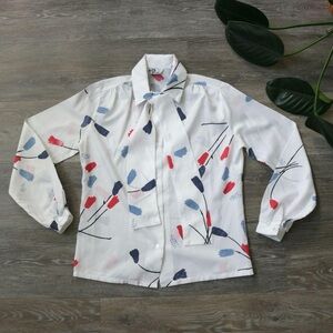 White tulip patterned tie blouse